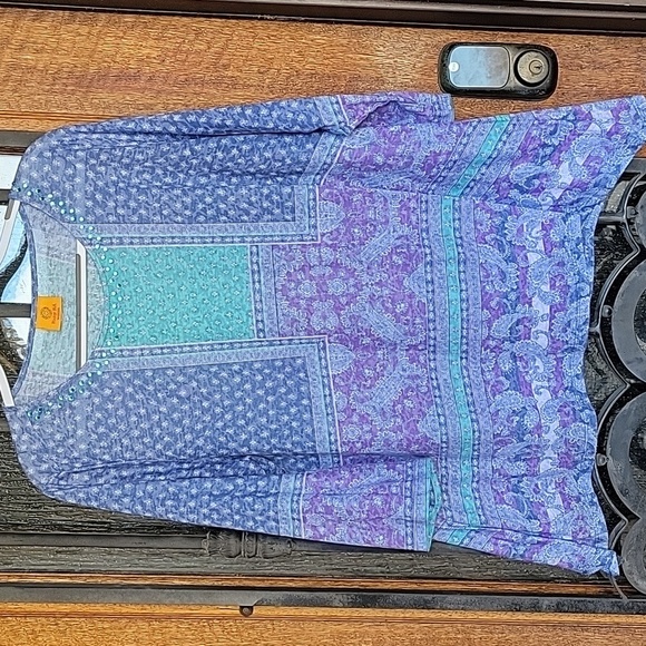 Floral Blue and Purple Women's 2 Piece Top - Picture 8 of 12